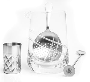 The Elan Collective Mixing Glass Set, Hammond Pond 4 design
